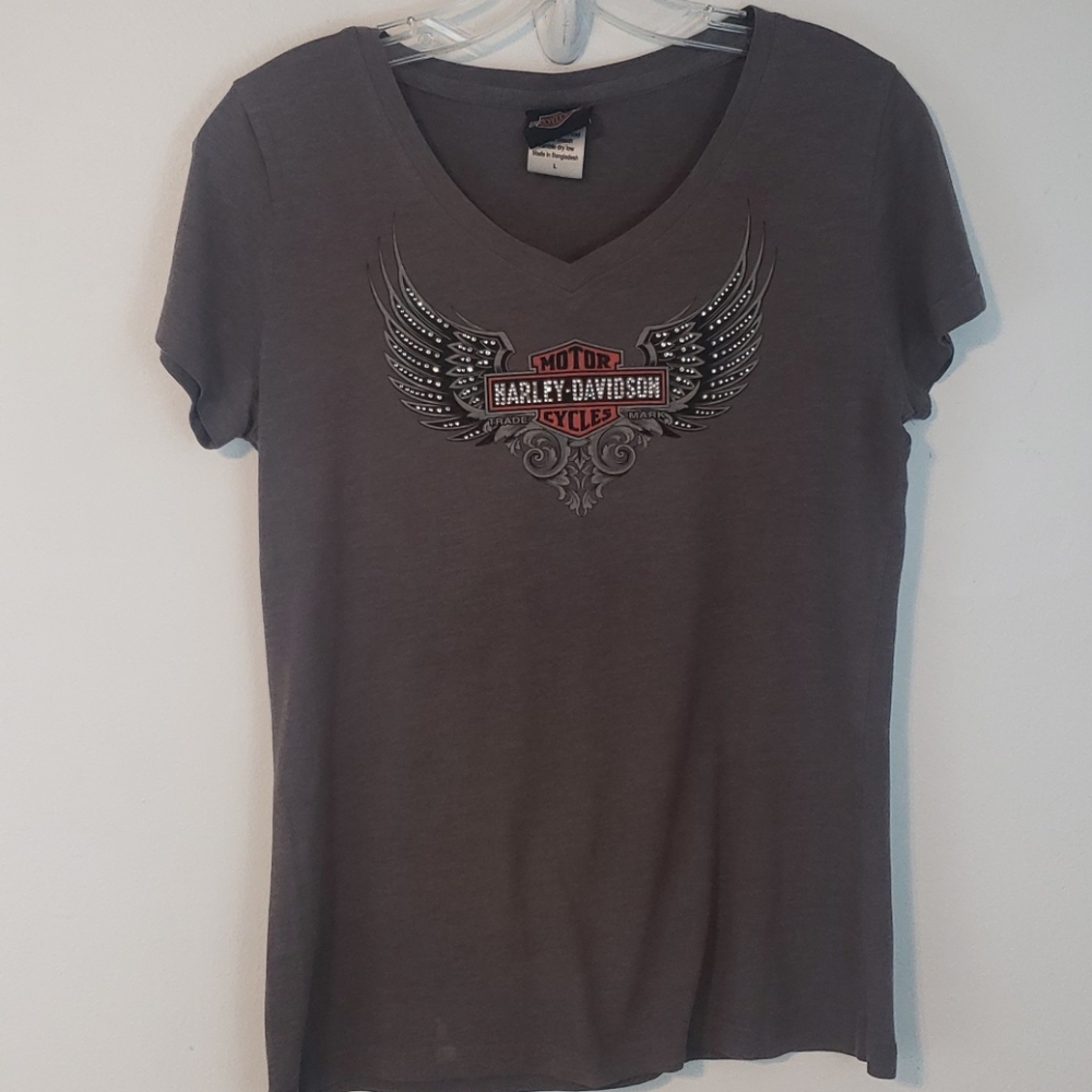 Harley Davidson graphic vneck tshirt